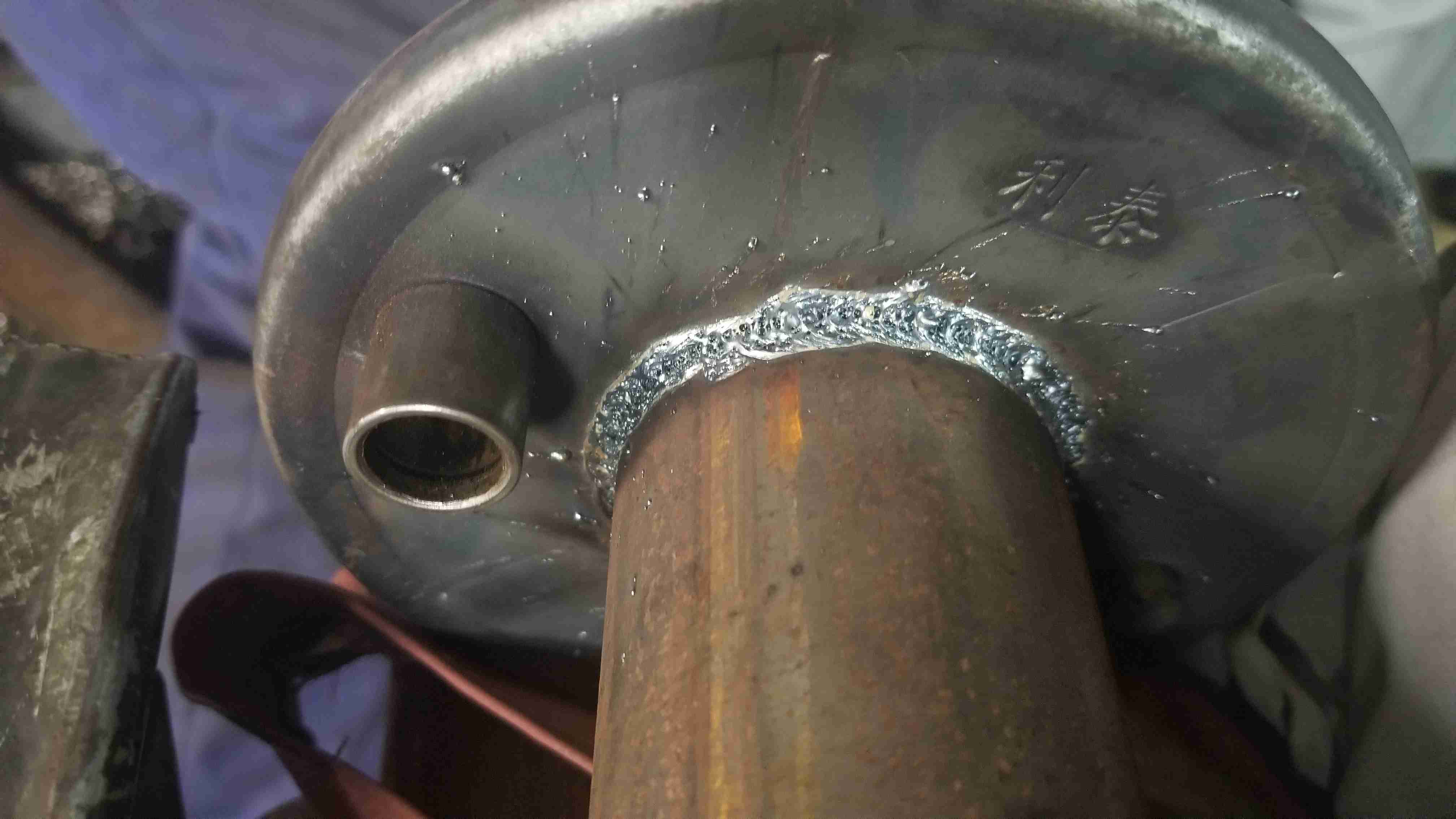 2、山東省做激光器塑料焊接機(jī)器設(shè)備生產(chǎn)廠家有什么？